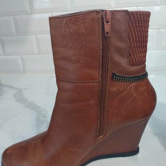 Andrea Brown Heel Wedge Size 8 - Picture 5 of 7